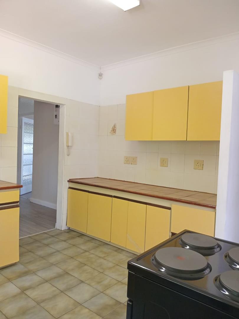 To Let 5 Bedroom Property for Rent in Rondebosch Western Cape